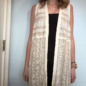 long sleeveless cardigan/vest